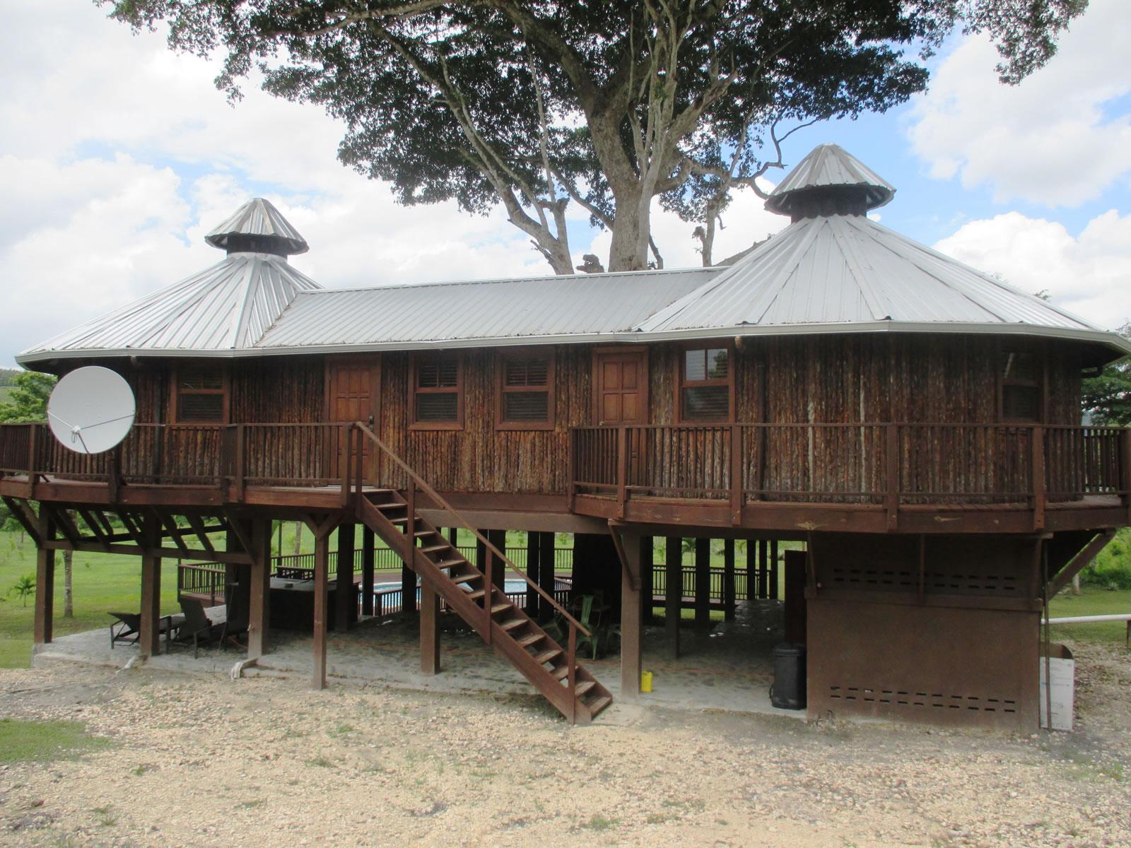 2 Bedroom Off-Grid Home on 4 Acres in Bullet Tree Falls — photo 3