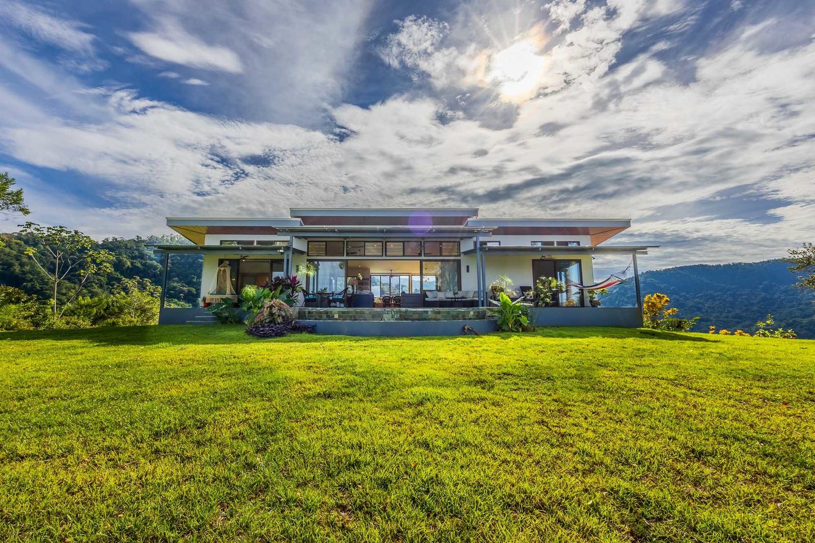 6 Bedroom Home for Sale in Portalon, Manuel Antonio, Puntarenas, Costa Rica — photo 2