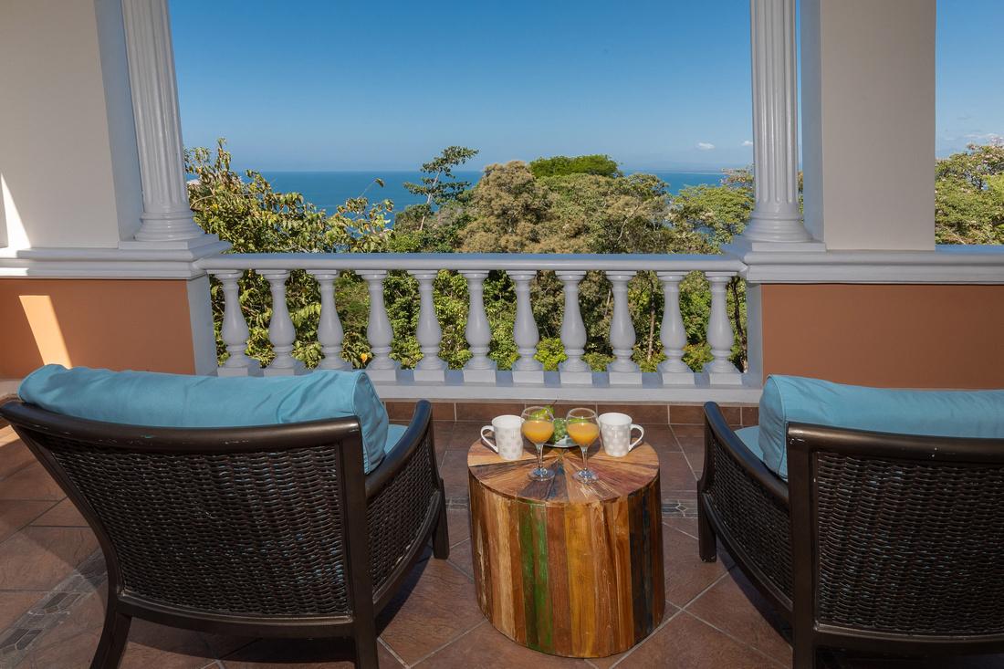 3 Bedroom Apartment for Sale, Pacifico Colonial, Manuel Antonio, Puntarenas, Costa Rica — photo 5