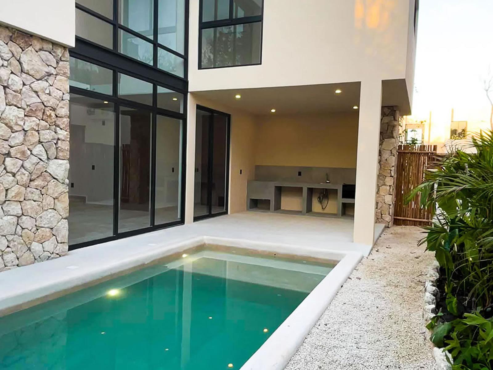 4 Bedroom Villa for Sale in Saumeria, Tulum, Mexico — photo 1