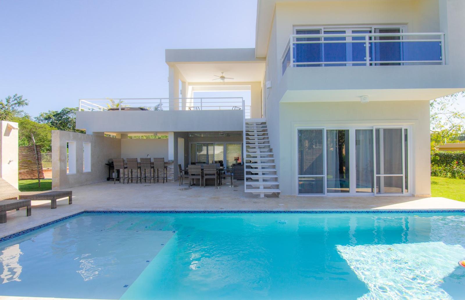 Stunning Paradise Setting Two Bedroom Villa — photo 2