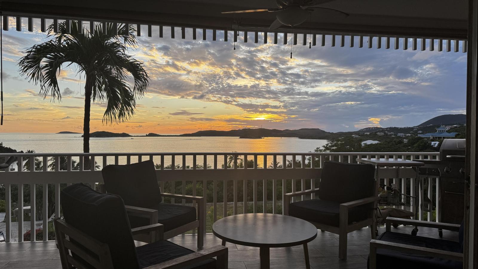 1-bedroom condo in Secret Harbour, Nazareth, St. Thomas — photo 1