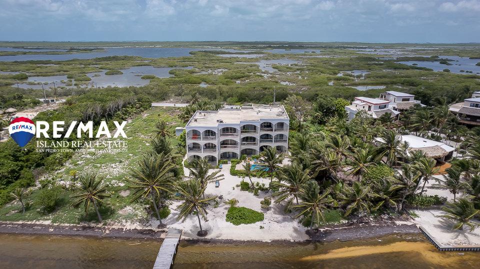 Blue Water Beach Villas Unit D3 Belize Beachfront Condo for Sale — photo 1