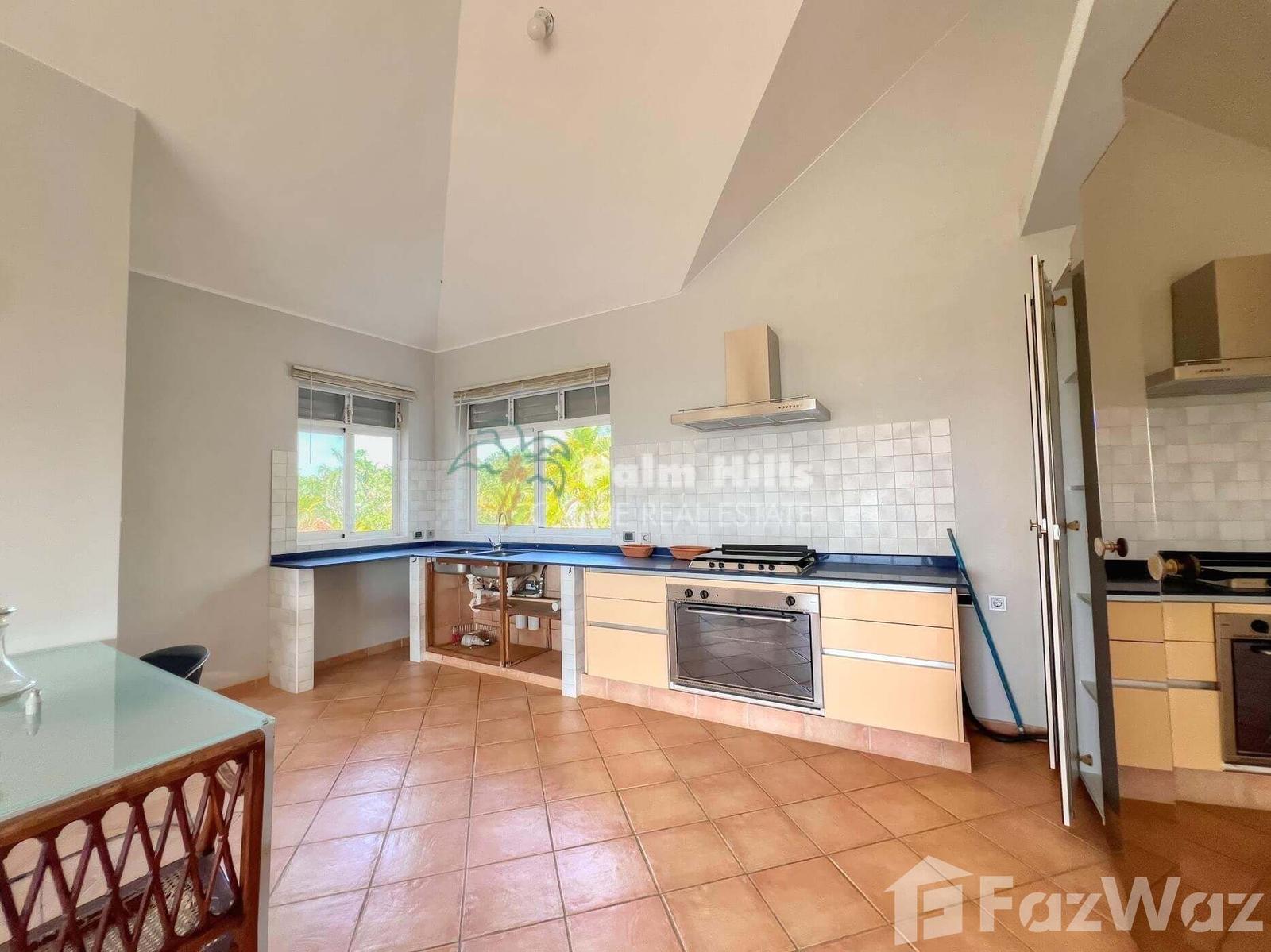 4-bedroom villa in Sosua, Puerto Plata, needs renovation — photo 3