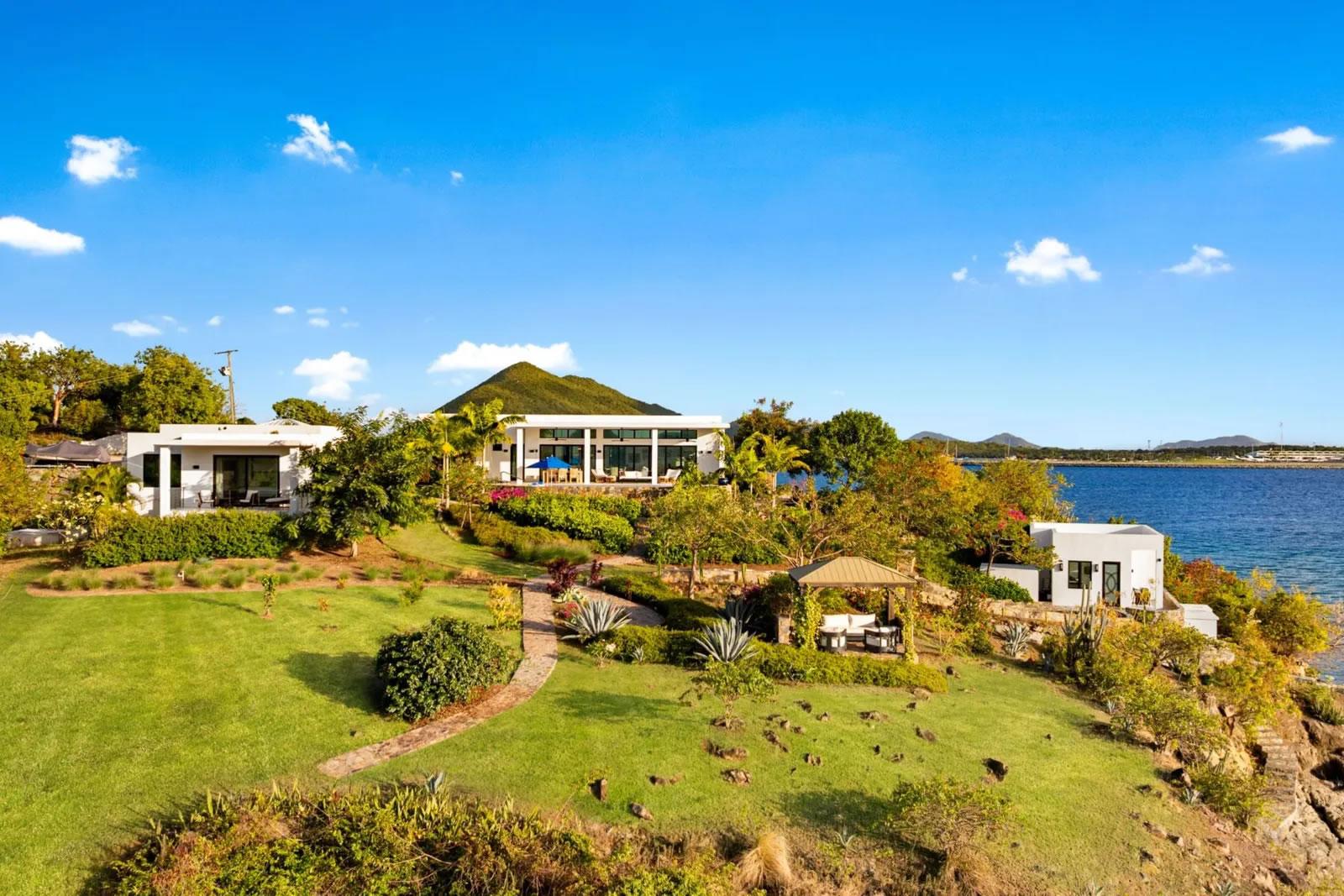 4 Bedroom Waterfront Home for Sale, Great Camanoe, BVI — photo 2