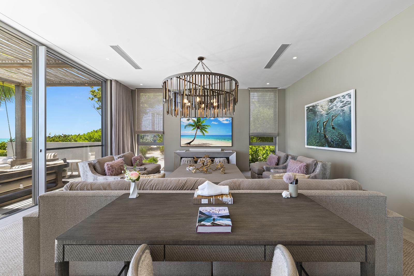 5-bedroom villa in South Bank, Providenciales — photo 4