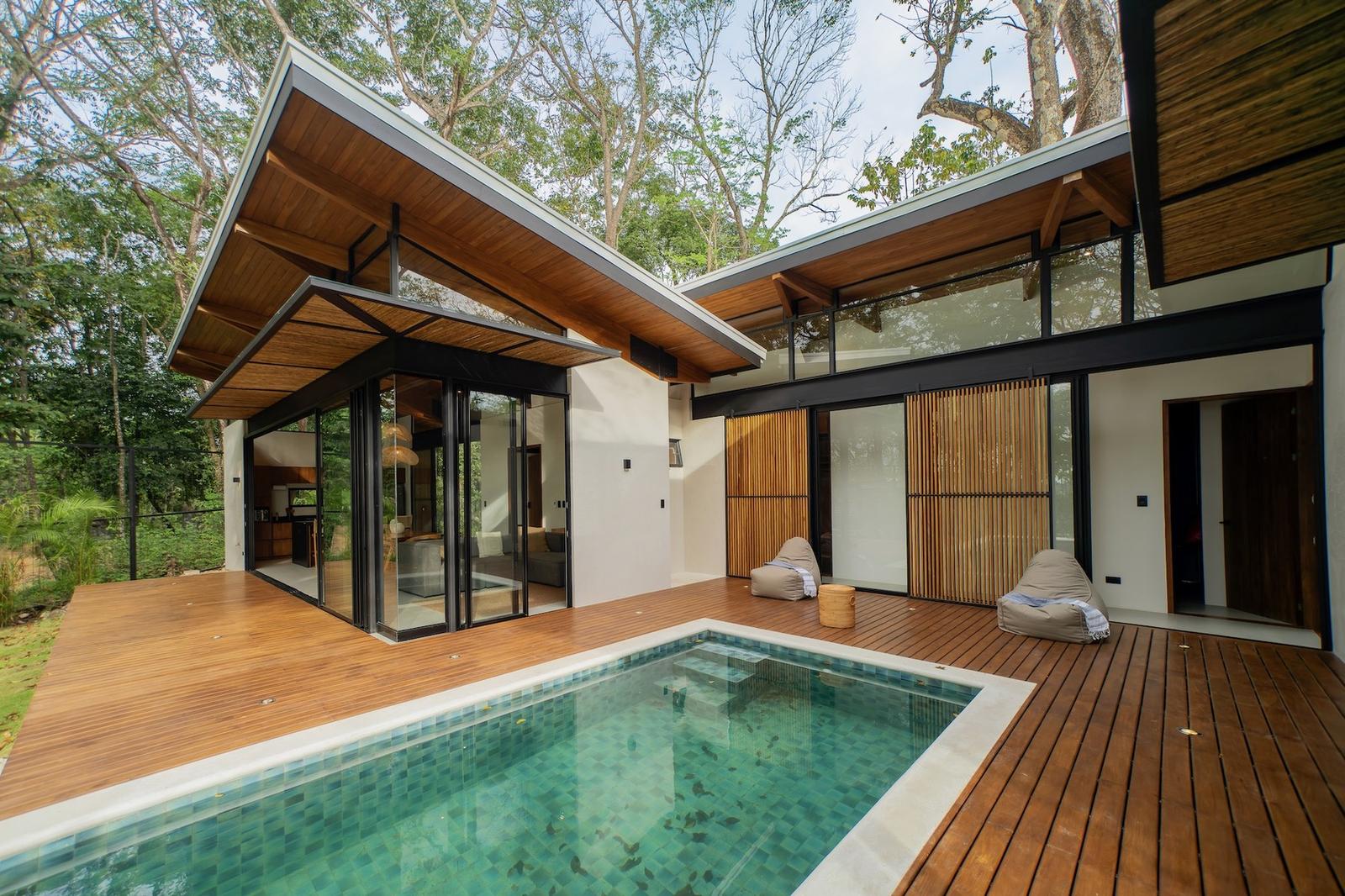 3 Bedroom Home for Sale, Santa Teresa, Puntarenas, Costa Rica — photo 1