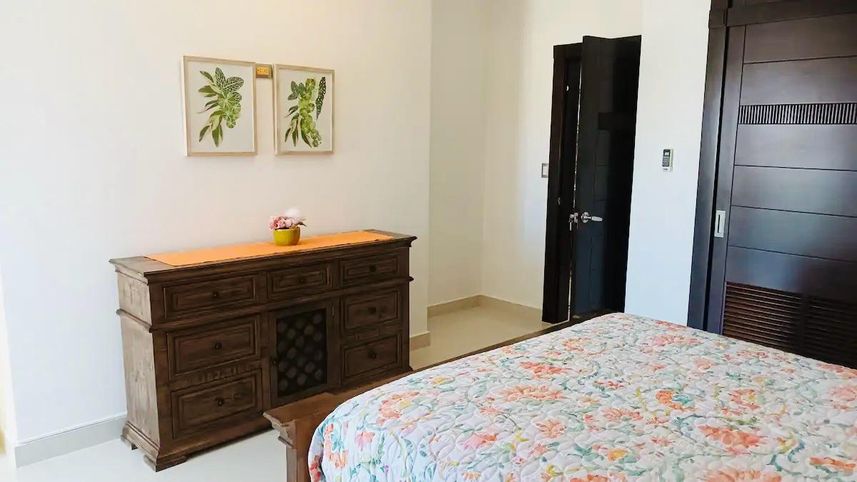 Spacious Upper Level Condo in Los Corales Punta Cana — photo 5