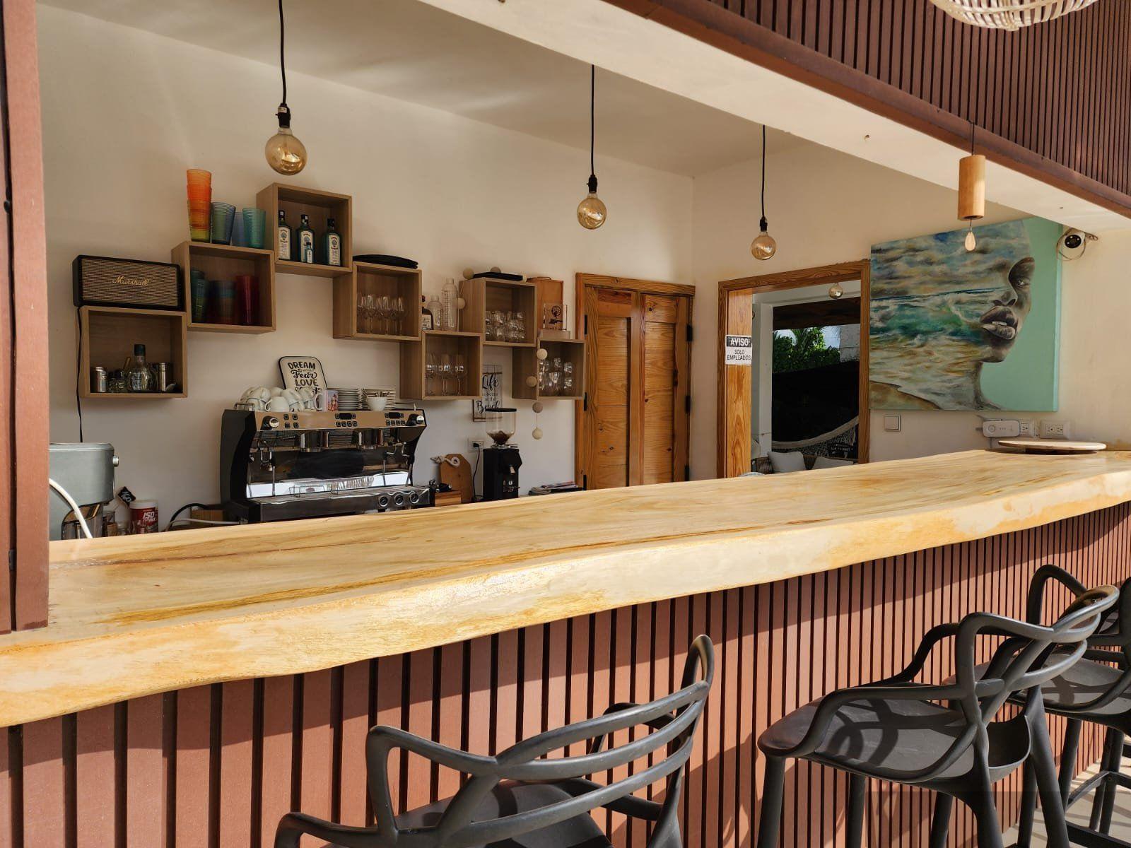 Modern 1-Bedroom Condo at Surf One, Playa Encuentro — photo 5
