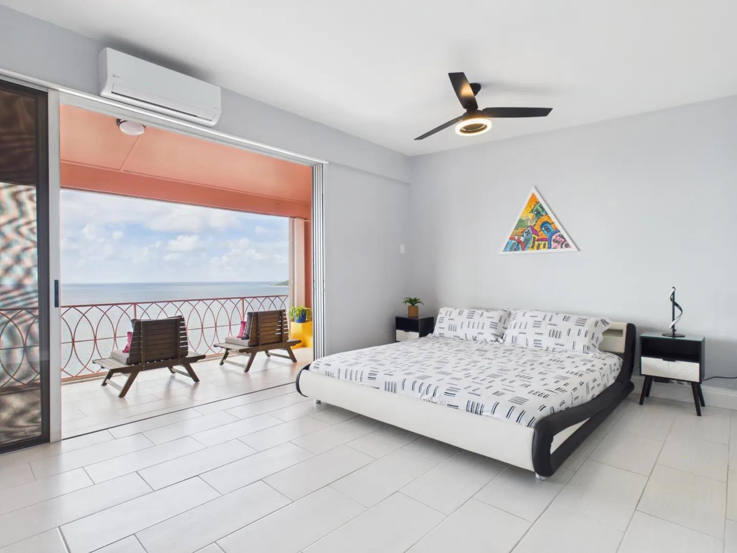 2 Beds 2 Baths Condo in Carden Beach — photo 5