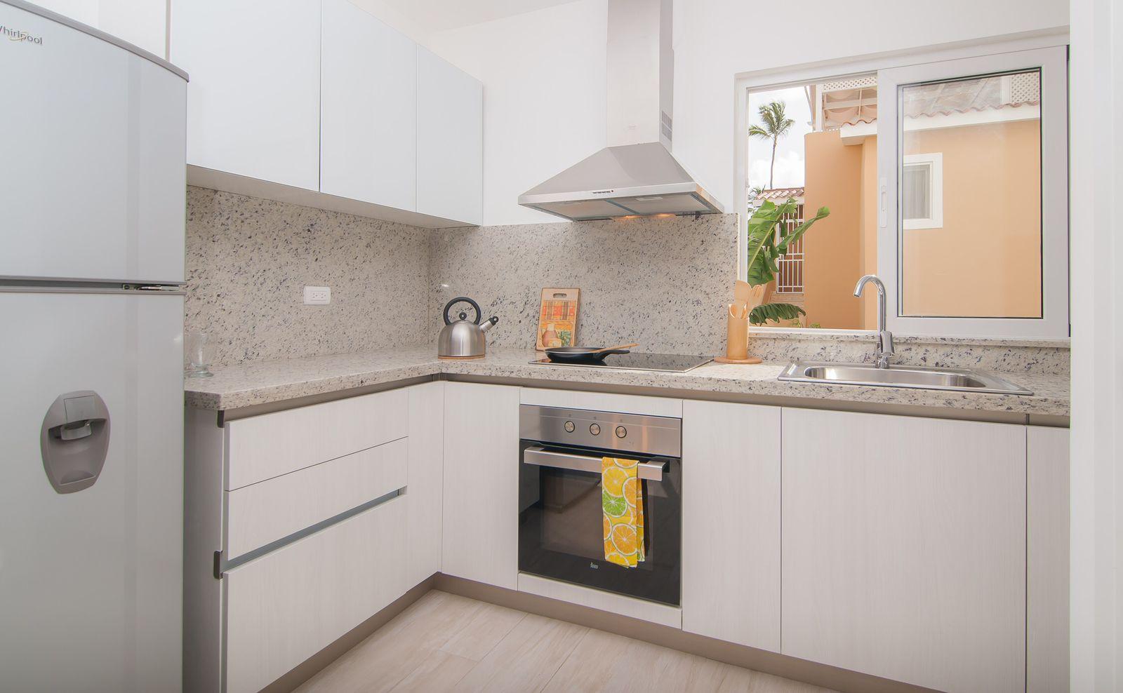 1-bedroom Apartment Walking Distance And Investment Potential In — photo 3