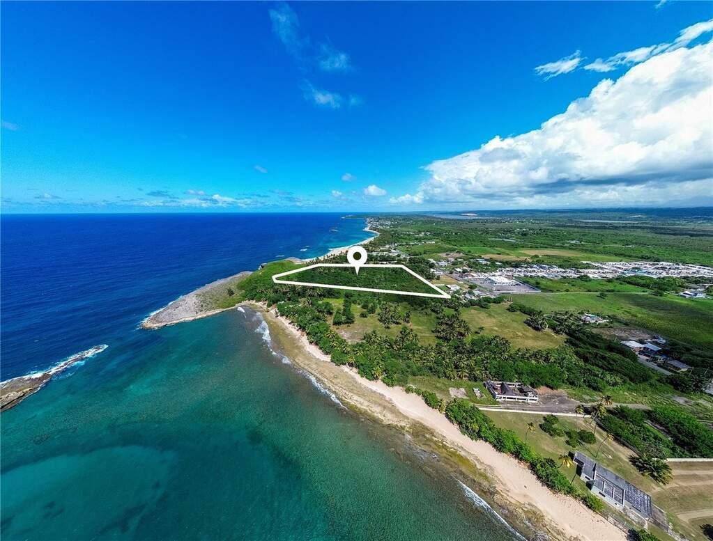 11 Acres Prime Residential Land in Bo. Islote, Arecibo — photo 2