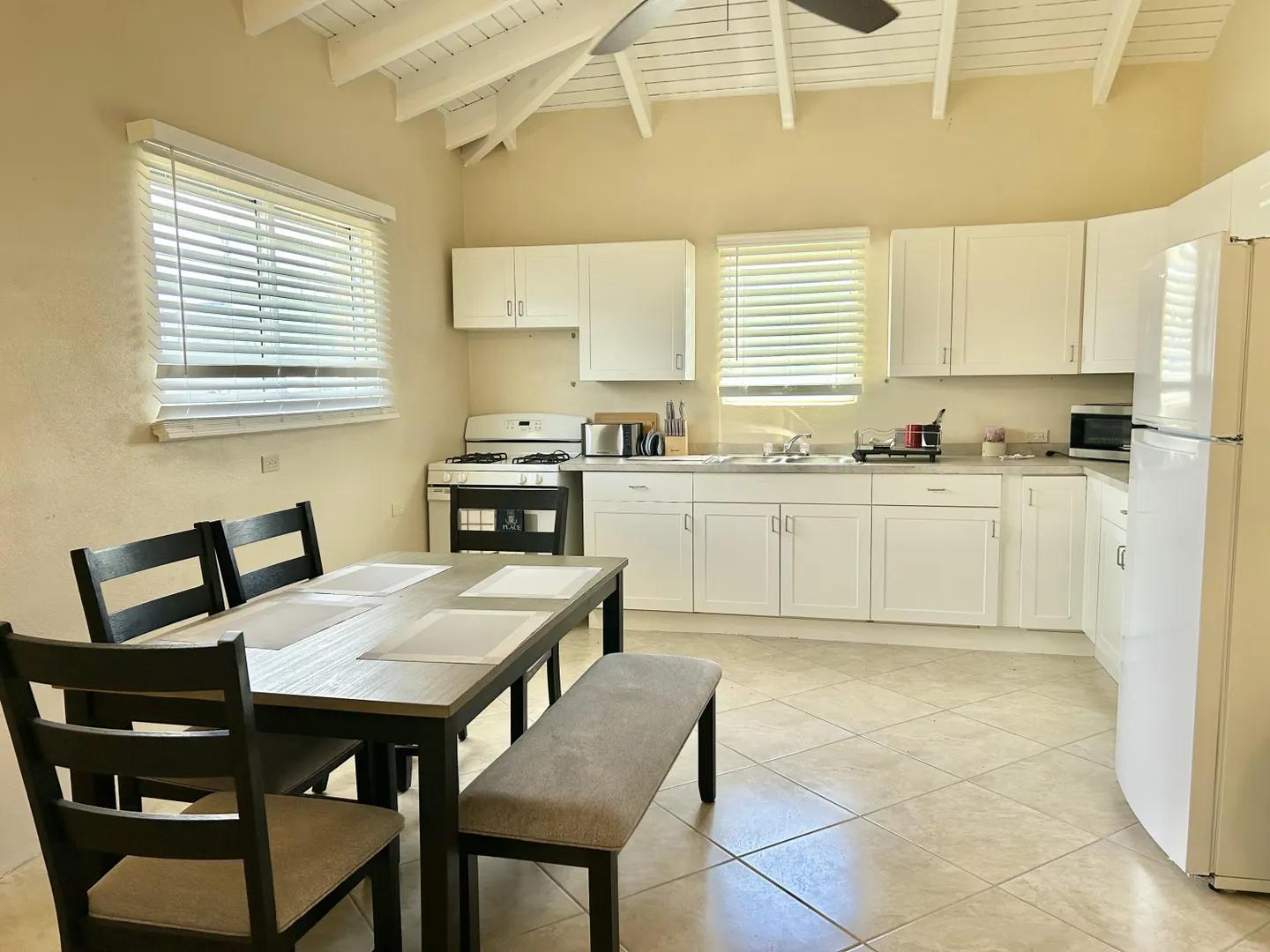 2-bedroom duplex in Peter's Rest Qu, St. Croix — photo 4