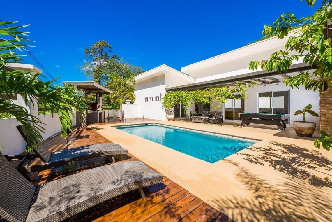 4 Bedroom Home for Sale, Surfside, Playa Potrero, Flamingo, Guanacaste, Costa Rica — photo 2