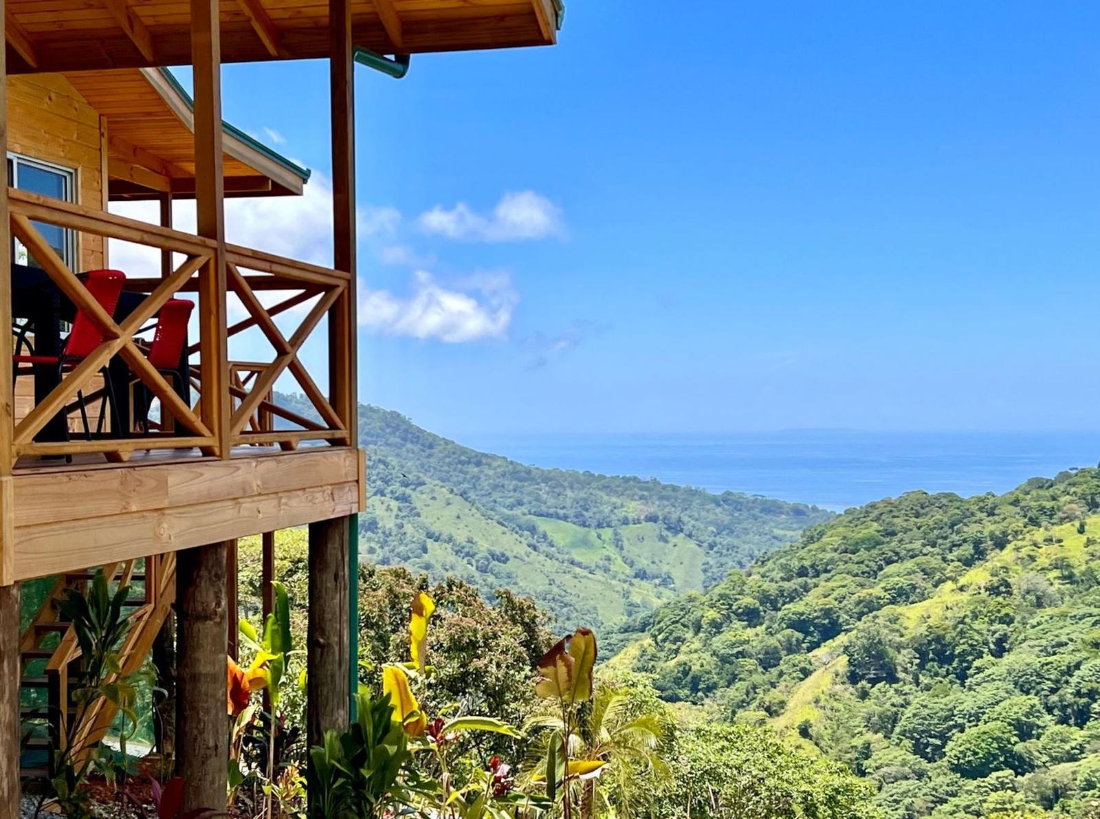 6 Bedroom Mountain Retreat Home for Sale in Costa Rica — photo 1