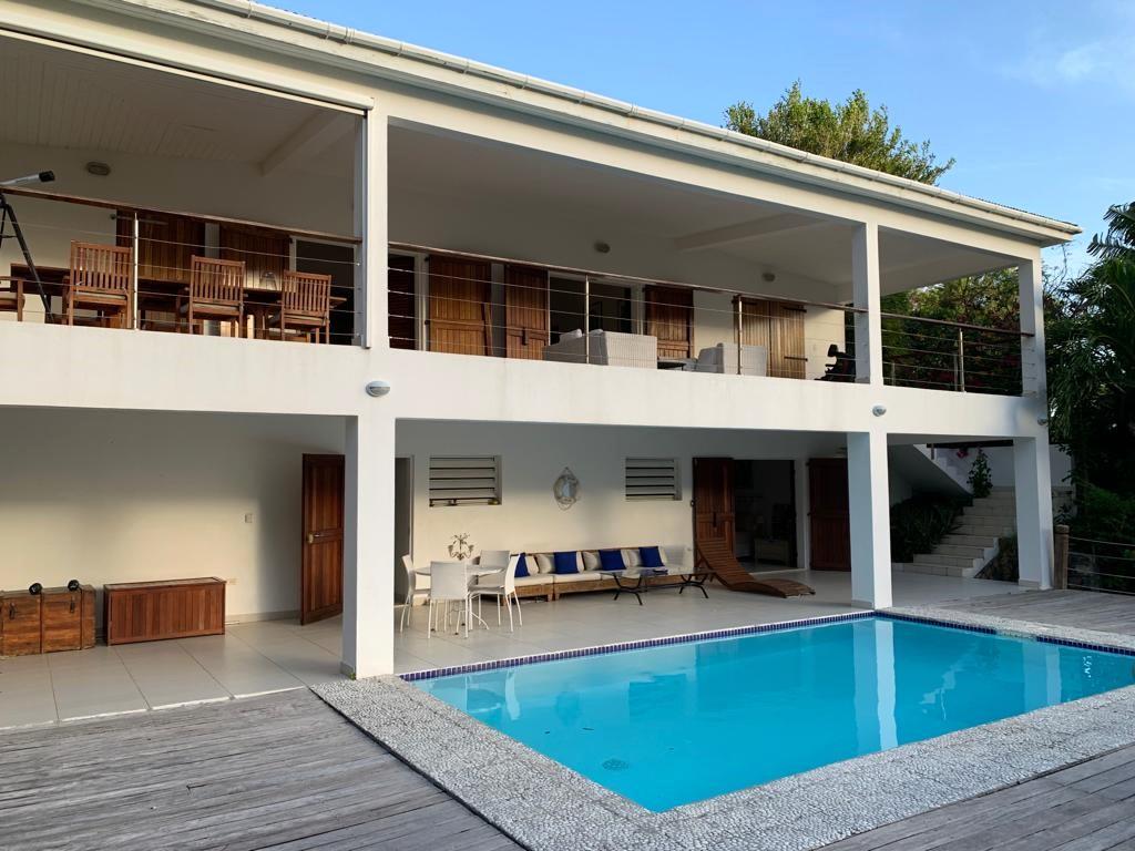 4-bedroom villa in Almond Grove, Sint Maarten with separate studio and pool — photo 2