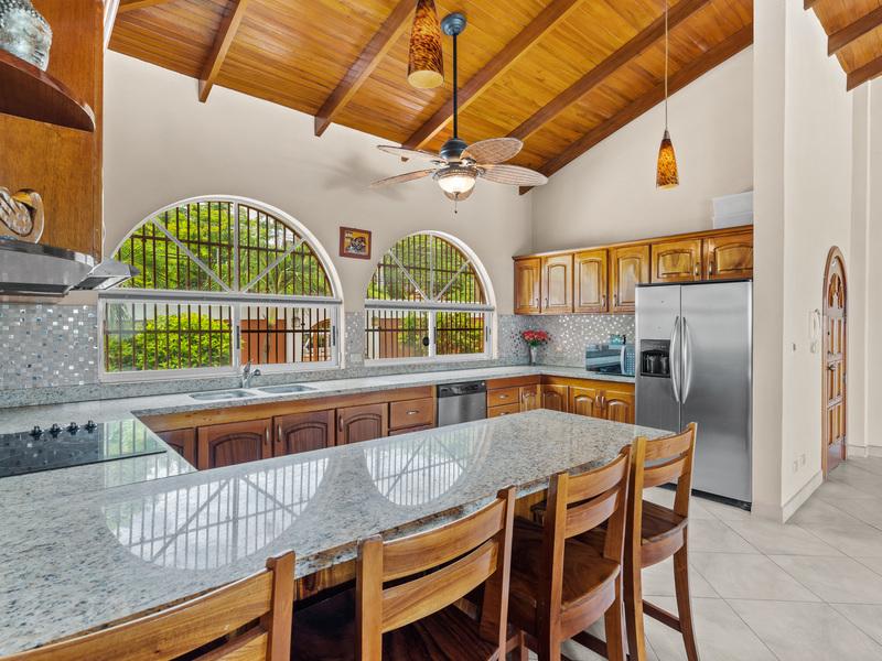 5 Bedroom Home for Sale, Tamarindo, Guanacaste, Costa Rica — photo 4