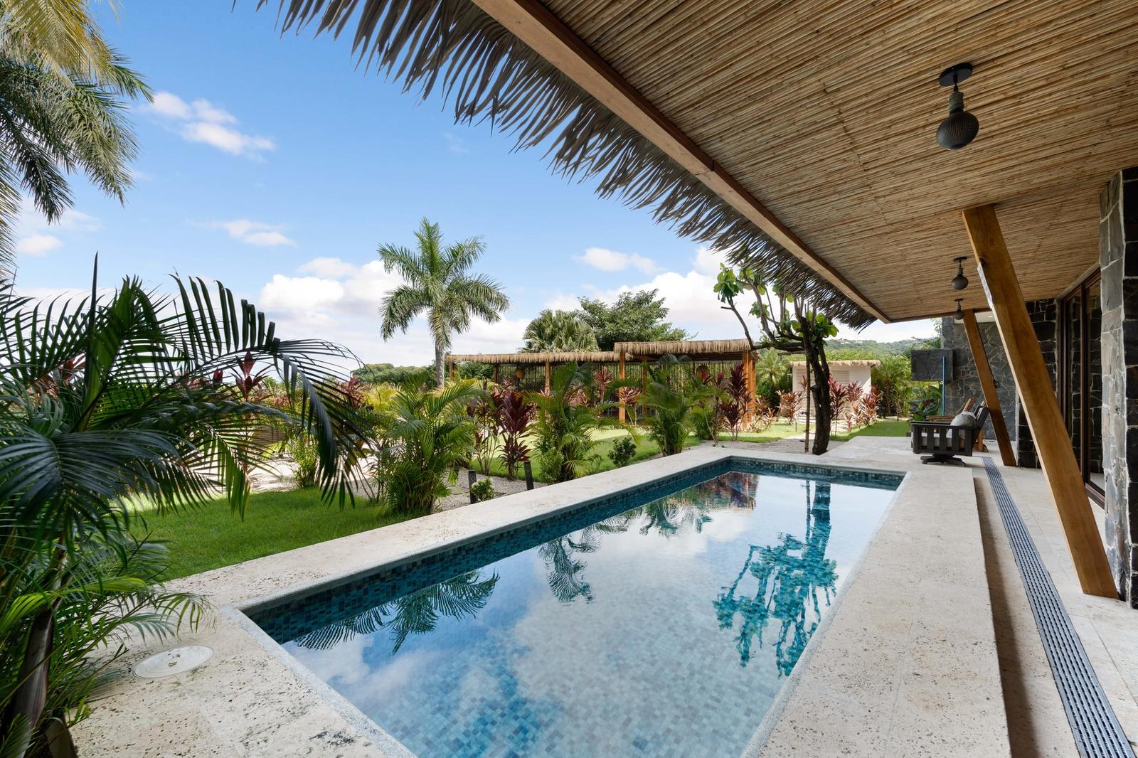5 Bedroom Beachfront Home for Sale, Playa Potrero, Guanacaste, Costa Rica — photo 1