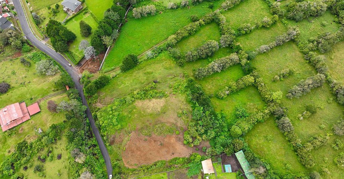 0.69 Hectares of Land for Sale in San Rafael, Heredia, Costa Rica — photo 1