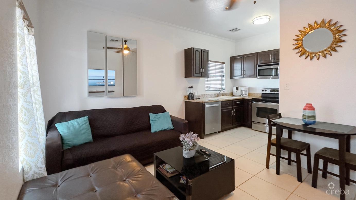 1-bedroom condo in West Bay at Mizpah — photo 2