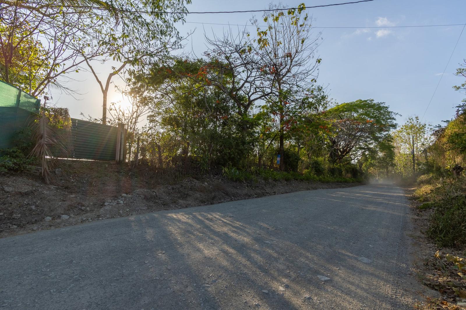 4.45 Acres of Land for Sale, Santiago, Santa Teresa, Puntarenas, Costa Rica — photo 3
