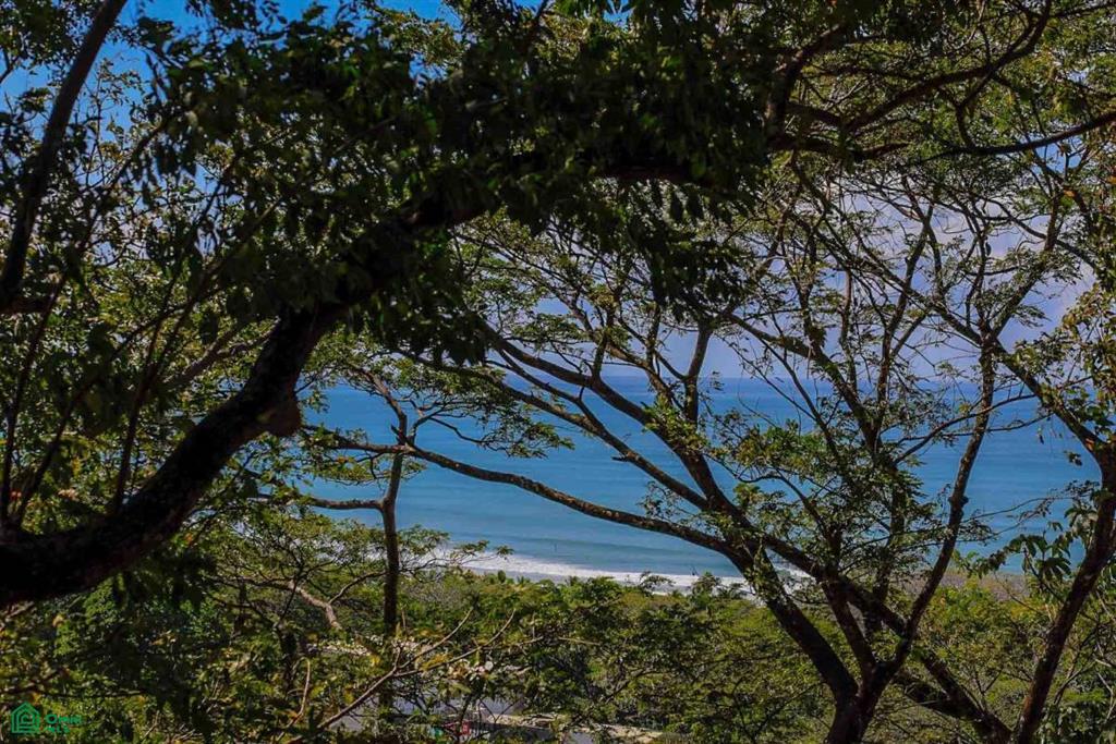 1 Bedroom Home for Sale, Playa Carmen, Santa Teresa, Puntarenas, Costa Rica — photo 5