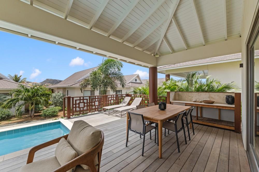 Exclusive villa with infinity pool in a prime location — photo 5