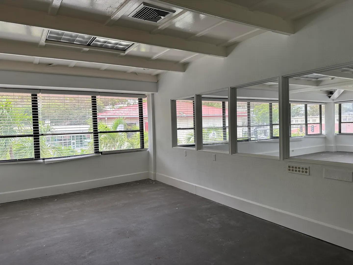 14a Thomas New — photo 1