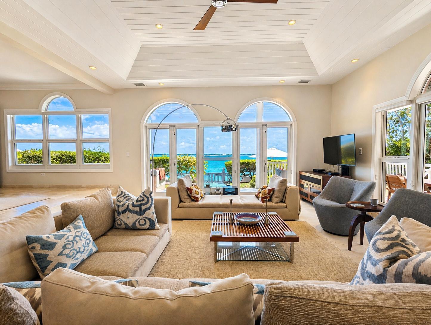 Villa M February Point, 3-bedroom villa in Exuma — photo 3