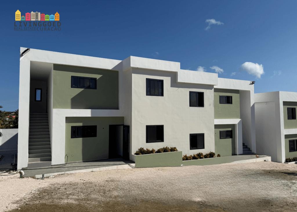 2 Bedroom Apartment for Rent in Montagne Rey — photo 1