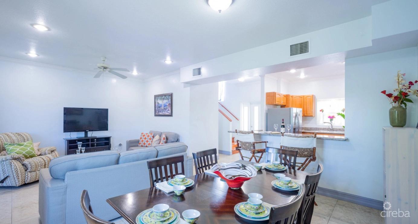 2 Bedroom Condo for Sale in George Town, Cayman Islands — photo 4