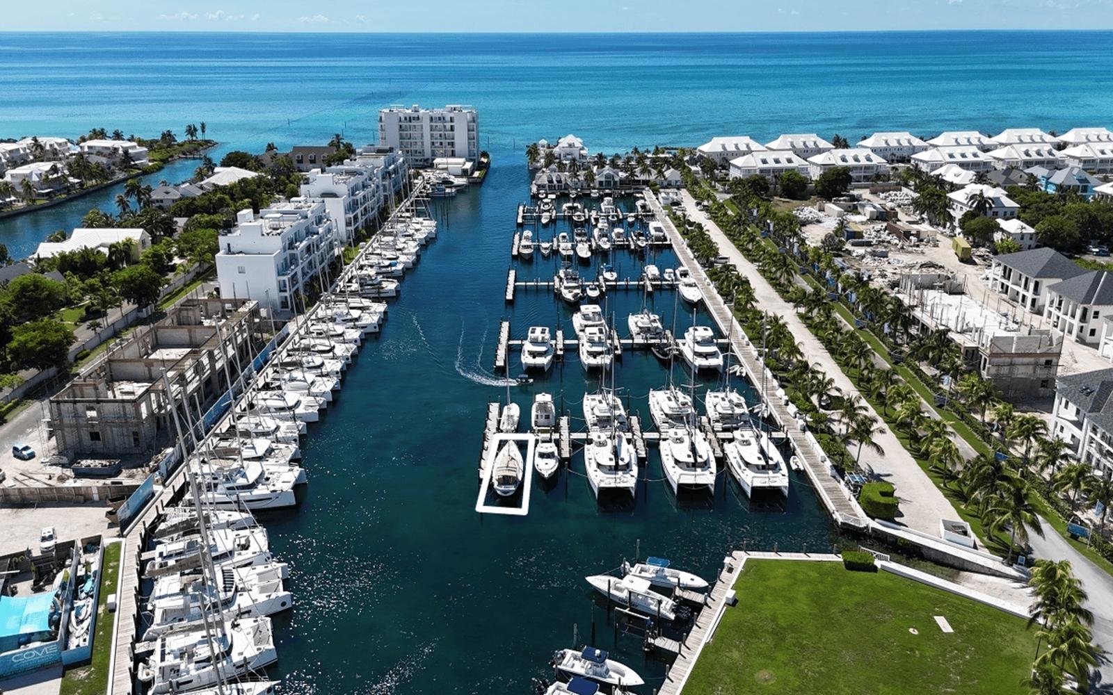 SLIP 8, PIER 1, PALM CAY — photo 1
