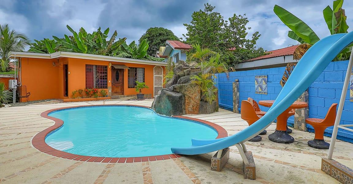 3 Bedroom House for Sale, Quepos, Puntarenas, Costa Rica — photo 1