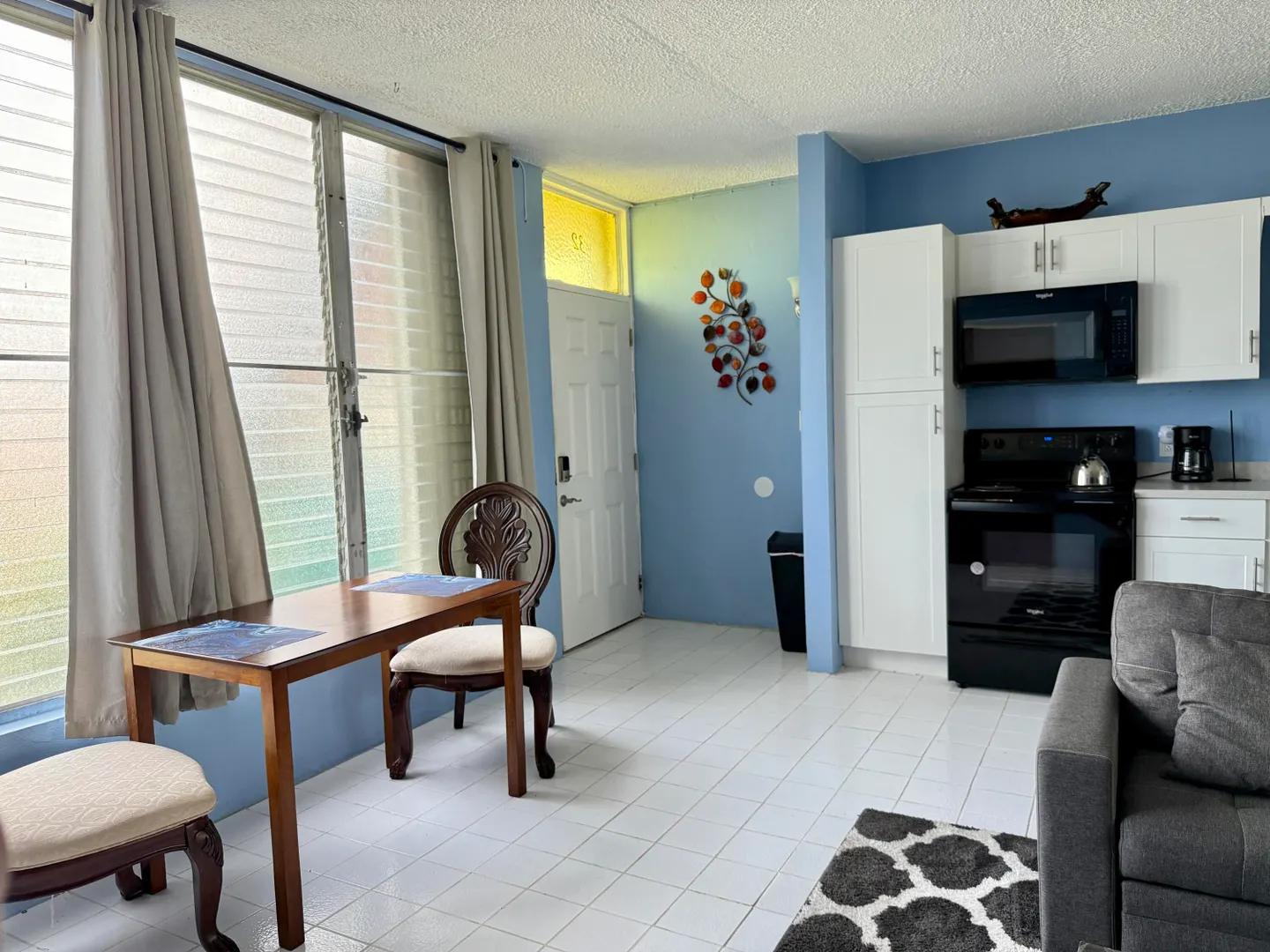 1 Bed 1 Bath Condo in Bay Garden Condominiums, US Virgin Islands — photo 4