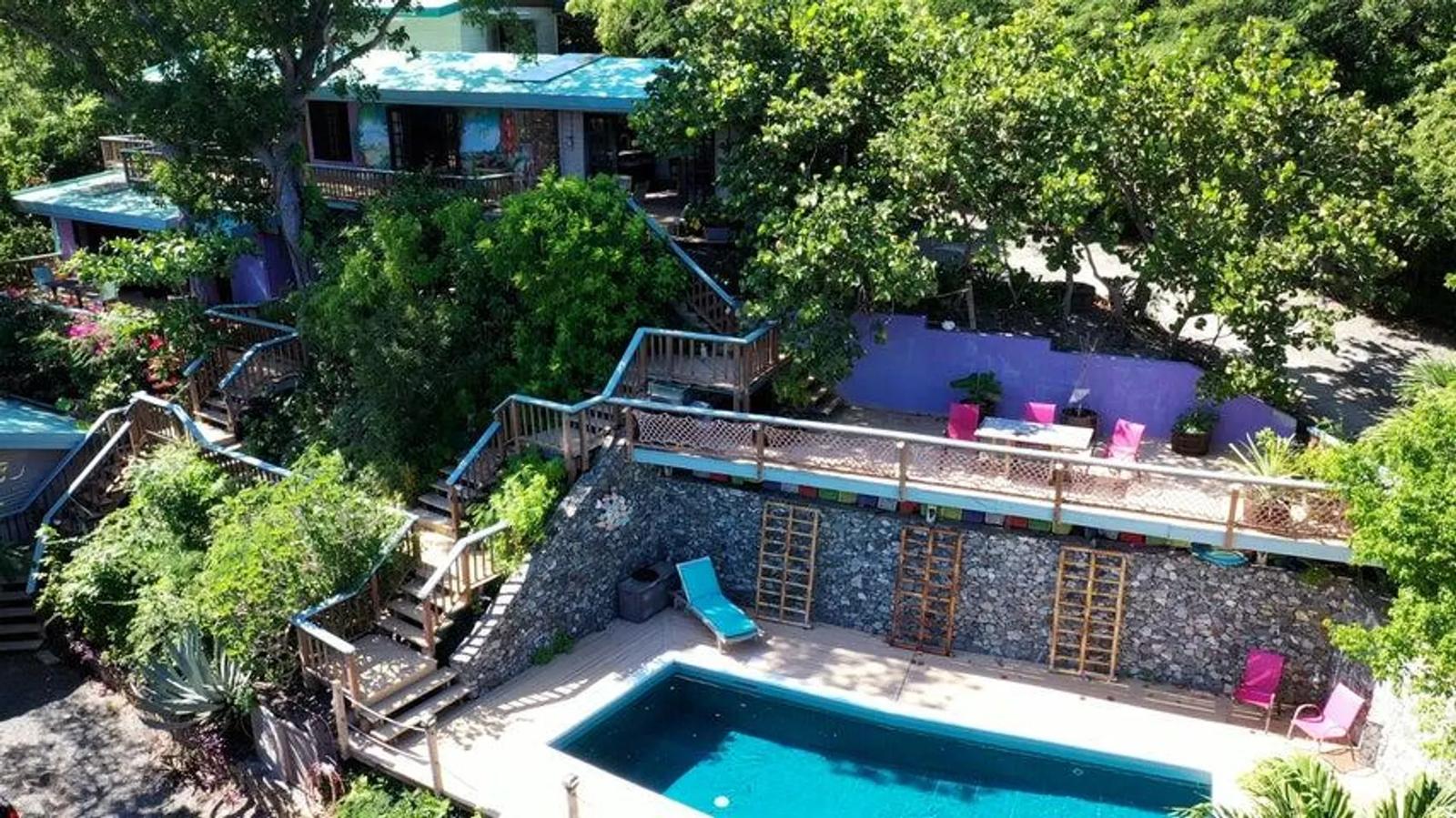 Unique East End Villa with Sweeping Ocean Views — photo 2
