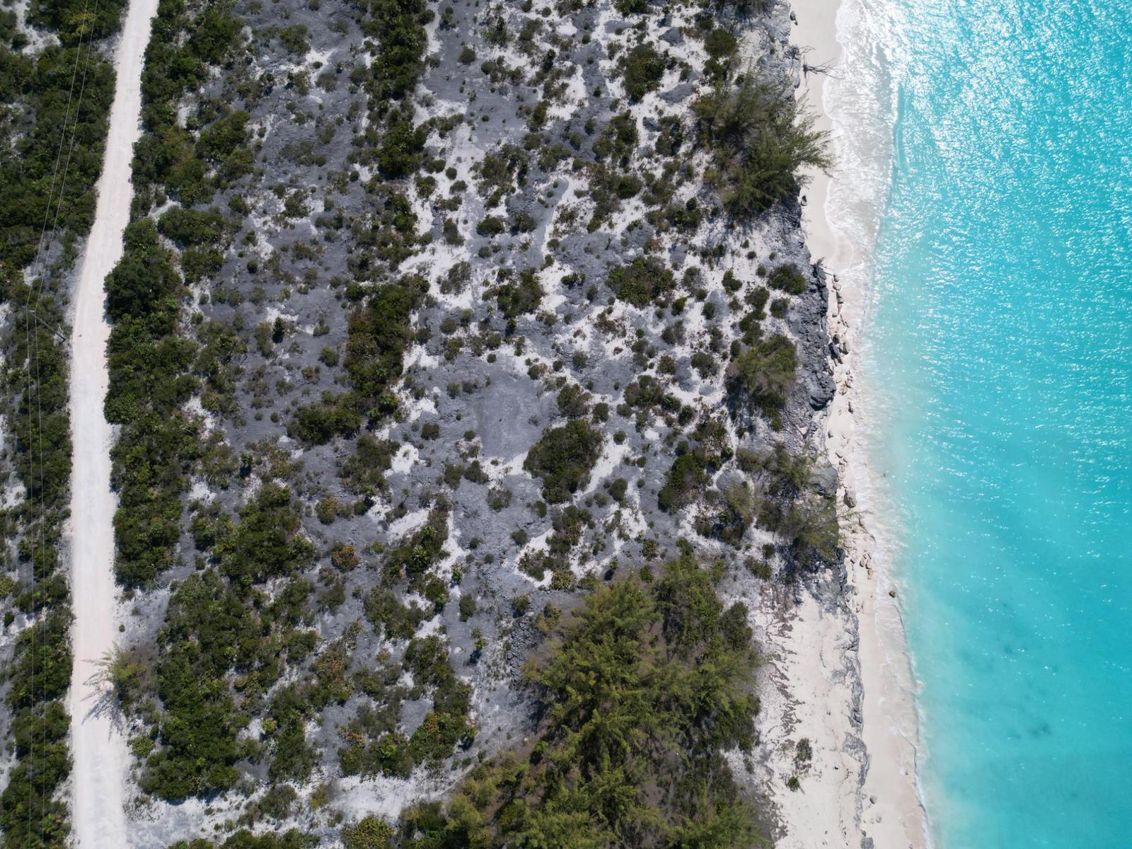 BEACHFRONT DOUBLE LOT — photo 5