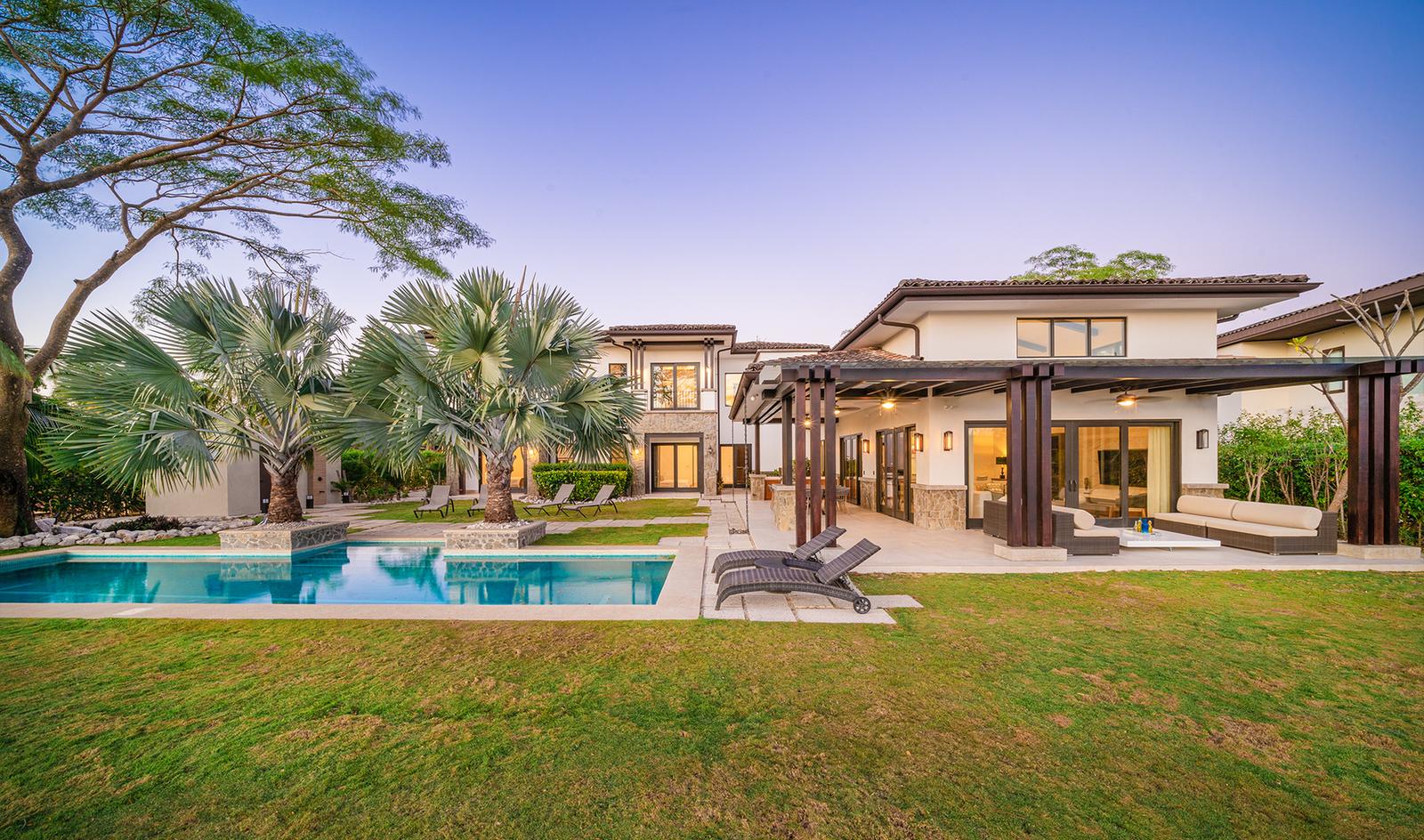 6 Bedroom Luxury Golf-Front Home for Sale in Hacienda Pinilla, Costa Rica — photo 1