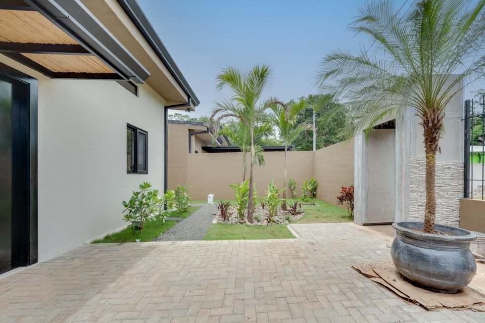 3 Bedroom Home for Sale in Playa Potrero, Guanacaste, Costa Rica — photo 4