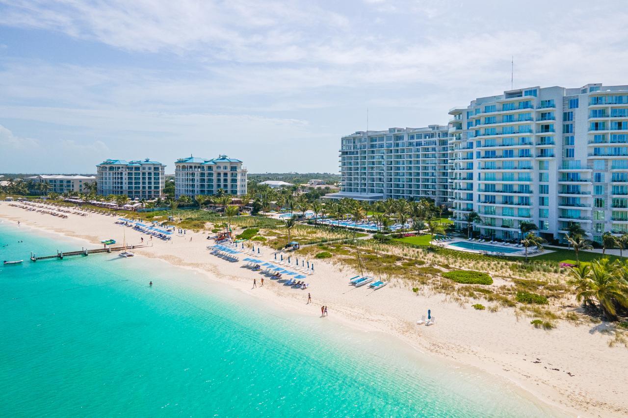 THE RITZ-CARLTON RESIDENCE 9A, Grace Bay, TC — photo 1