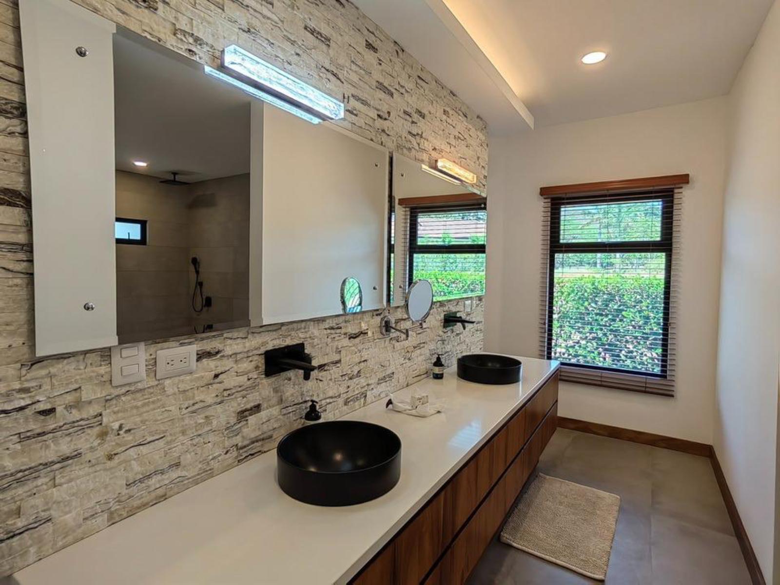 4 Bedroom Golf-Front Home for Sale, Llama del Bosque, Reserva Conchal, Flamingo, Guanacaste, Costa Rica — photo 5
