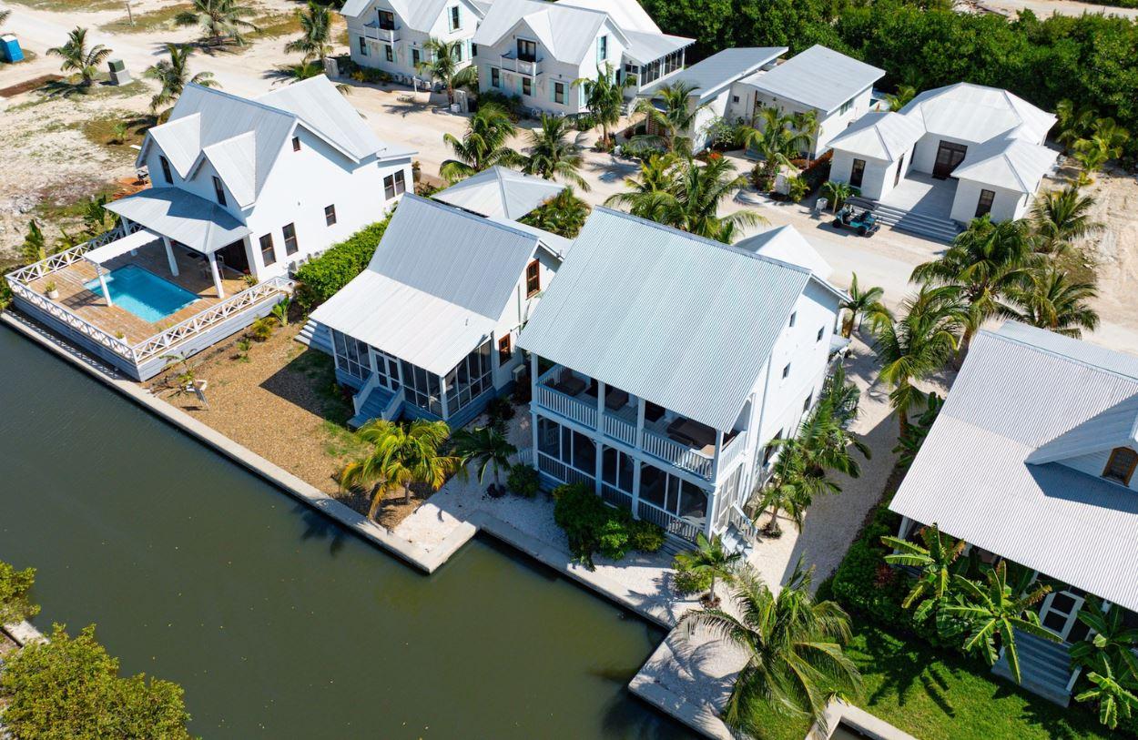 Canal-Front Property in Mahogany Bay, San Pedro, Belize — photo 5