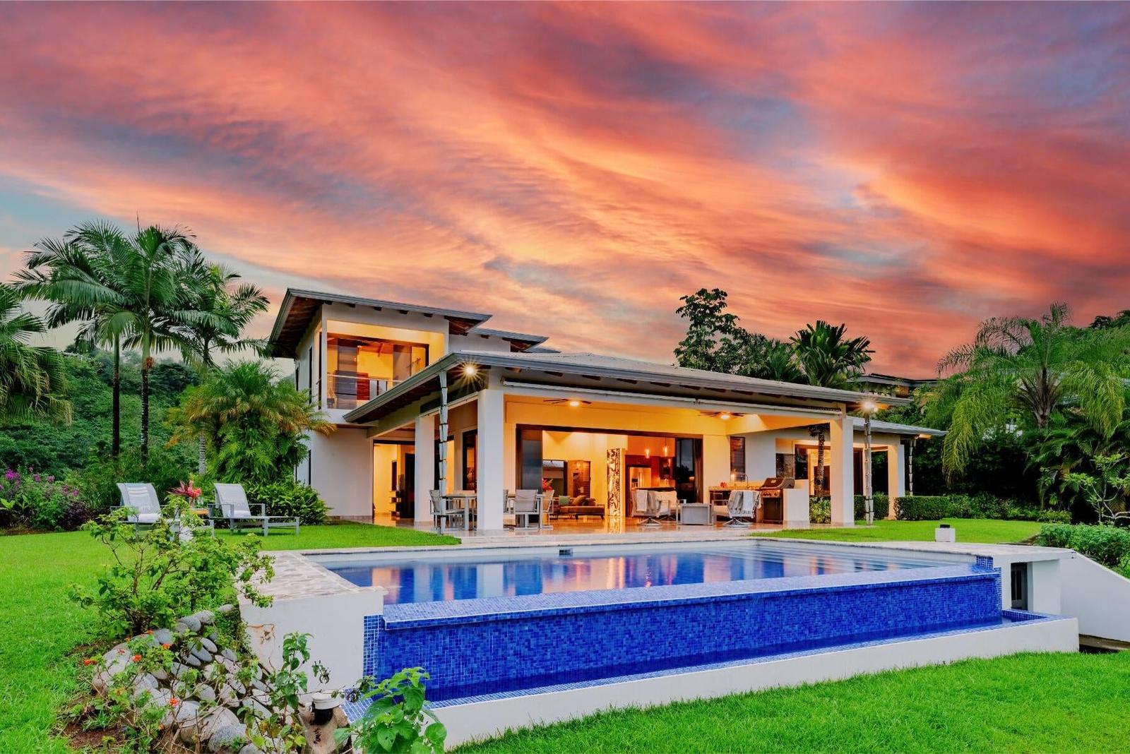 3 Bedroom Luxury Ocean View Estate for Sale, Ojochal, Puntarenas, Costa Rica — photo 5