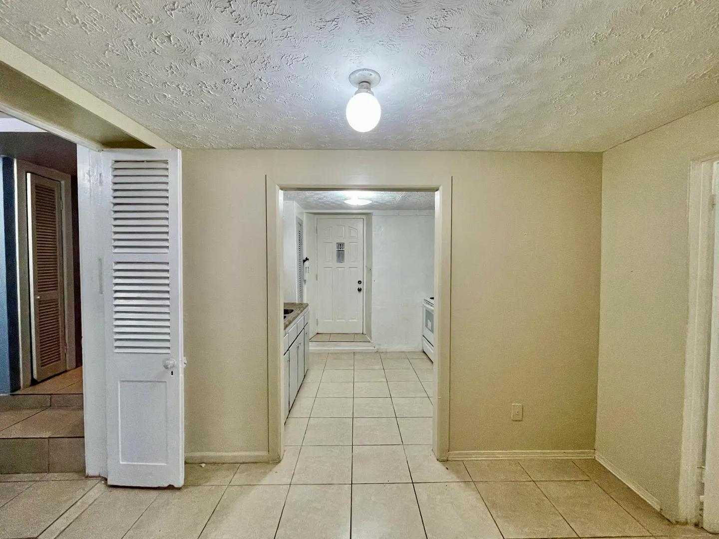 1 Bed 1 Bath Apartment in Frederiksted Town — photo 3